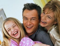 ۷ نشانه ای که نشان میدهد فرزندتان شما را دوست دارد (قسمت سوم)