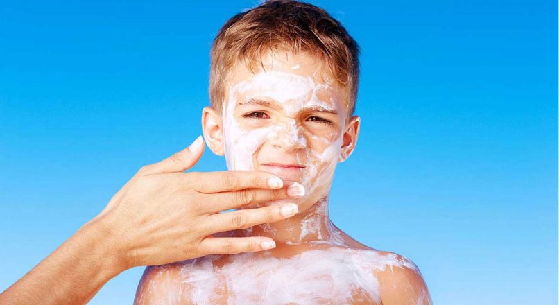 اهمیت محافظت از پوست کودکان در برابر نور خورشید