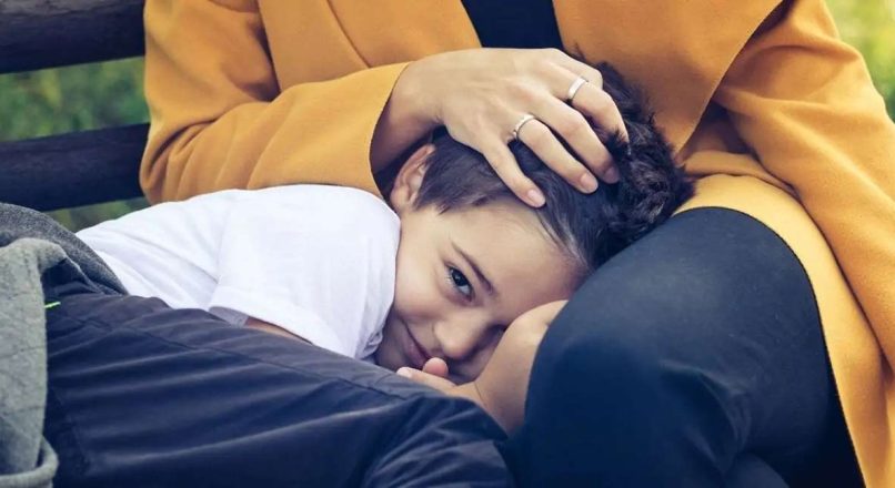 کودکان خجالتی و راه های کمک به رفع خجالت