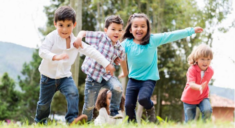 چگونه آخر هفته خاطره انگیز با کودکان شاد داشته باشیم