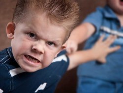 طرز صحیح برخورد با کودک پرخاشگر | بخش اول