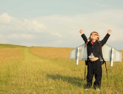 پنج راه حل برای تربیت کودکان خوش بین و آینده نگر