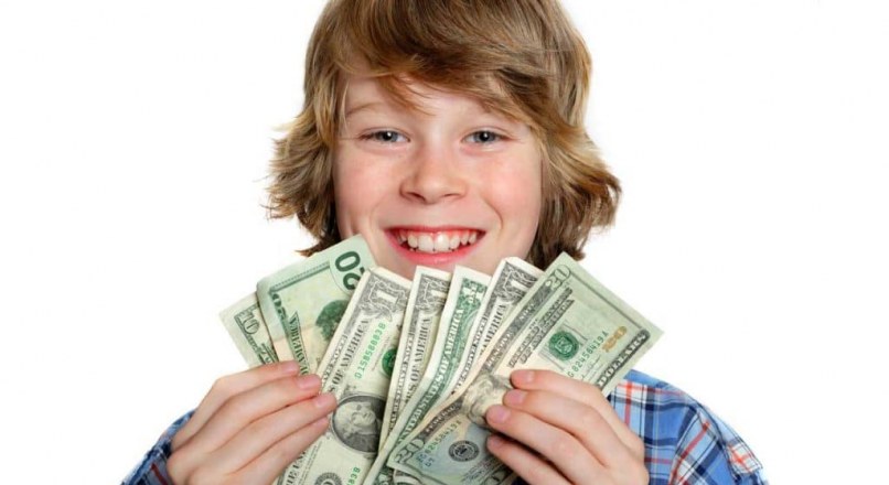 پدیده پول دوستی در کودکان و راه حل هایی برای مقابله با آن