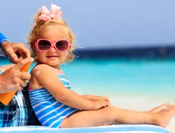 نکاتی مهم در هنگام خرید ضد آفتاب کودکان