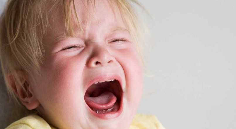 راه هایی جالب و کاربردی برای آرام کردن گریه کودک