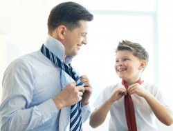 توجه به کودک و حضور مداوم در کنار او چگونه امکان پذیر خواهد بود؟