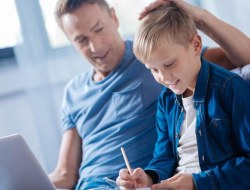 تاثیرات تشویق در کودکان